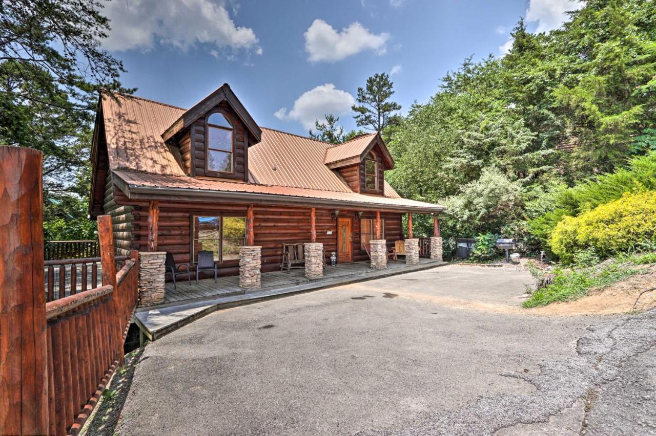 Pigeon Forge Getaway With Covered Patio And Hot Tub! Exterior foto